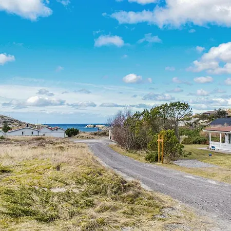 Beautiful In With House Sea View *